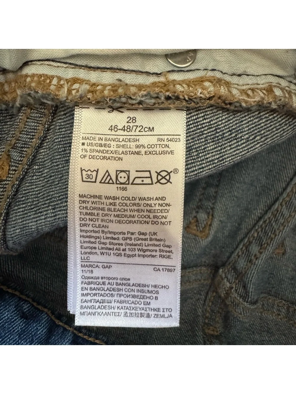 GAP Medium Cottage Core Washed Denim Flower Embroidered Y2K shorts size 28